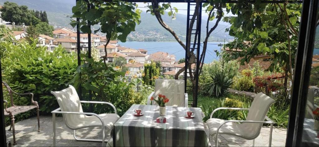 Tito'S Place Ohrid Ngoại thất bức ảnh